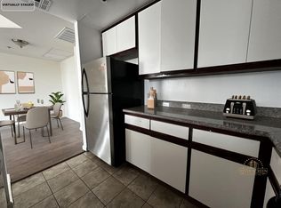 Sycamore (1229), Los Angeles, CA 90038