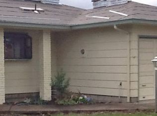 2136 8th St, Springfield, OR 97477