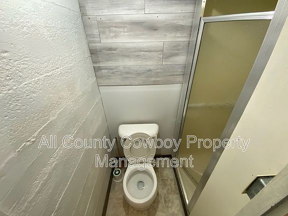 5th image of 769 N 8th St APT 4-769-4