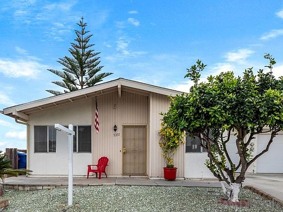 4th image of 3211 Buena Hills Dr