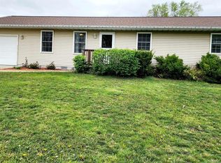 607 North St, Augusta, IL 62311