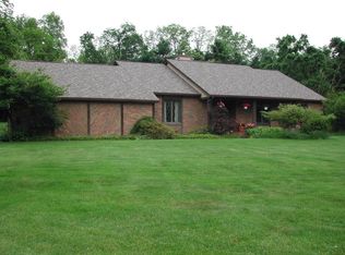38 Tow Path Rd, Granville, OH 43023