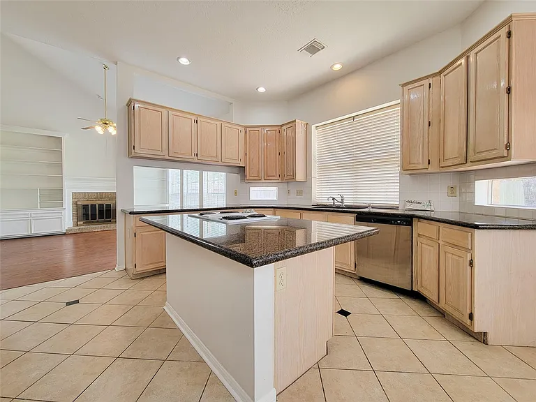 17403 Canyon Knoll Dr — Photo 18