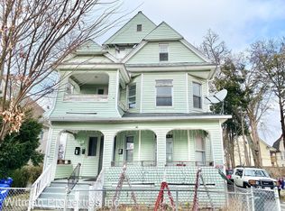 26 Huntington St #2, Springfield, MA 01107