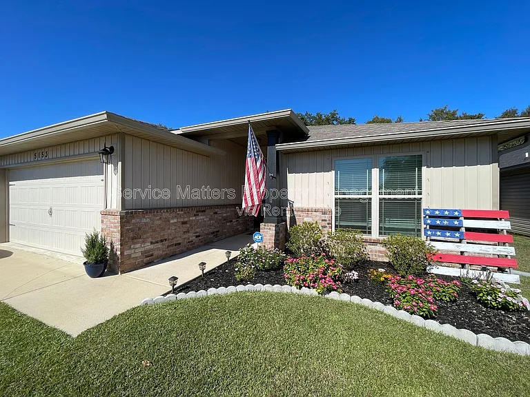 5153 Peach Dr — Photo 3