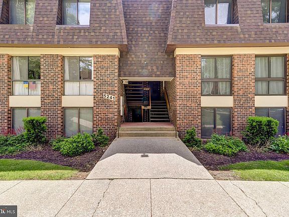 2nd image of 5241 W Running Brook Rd Unit 302
