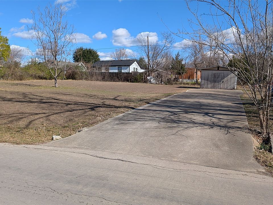 2nd image of 341 Blanche Dr