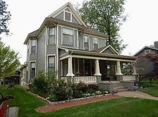 951 S Pickwick Ave, Springfield, MO 65804