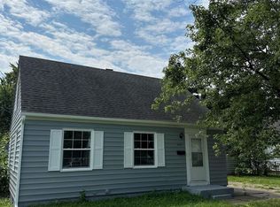 4301 SW Anthony Wayne Dr, Fort Wayne, IN 46806