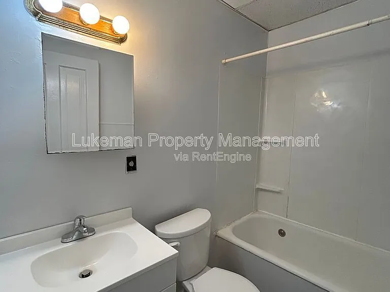 609 Pearl St #1 — Photo 6