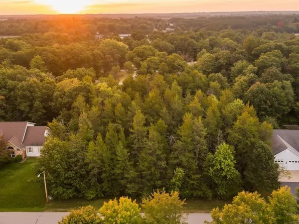 1500 BROOKSHIRE DRIVE, Plover, WI 54467