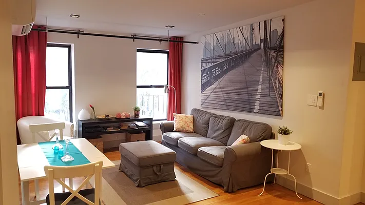 Rented by Henry Management | media 2