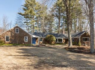 216 Drinkwater Point Rd, Yarmouth, ME 04096