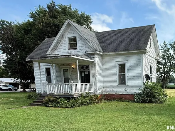 204 E Prairie St, Franklin, IL 62638