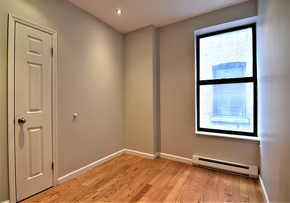 Rented by Bohemia Realty Group | media 14