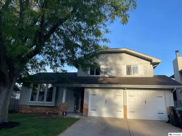5260 N 110th Cir, Omaha, NE 68164