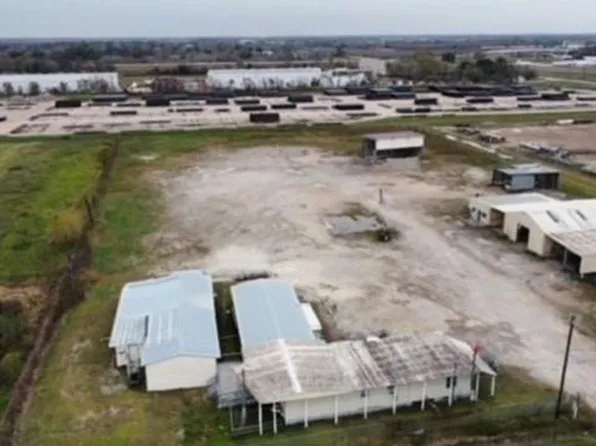 4901 Shank Rd, Pearland, TX 77581