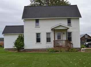 7463 W Garfield Rd, Middleton, MI 48856