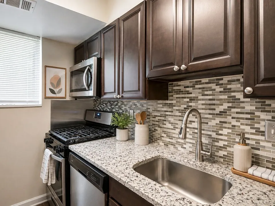 Northwest Crossing Apartment Homes