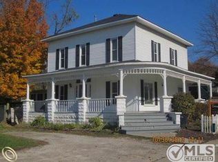 721 E Main St, Pinckney, MI 48169