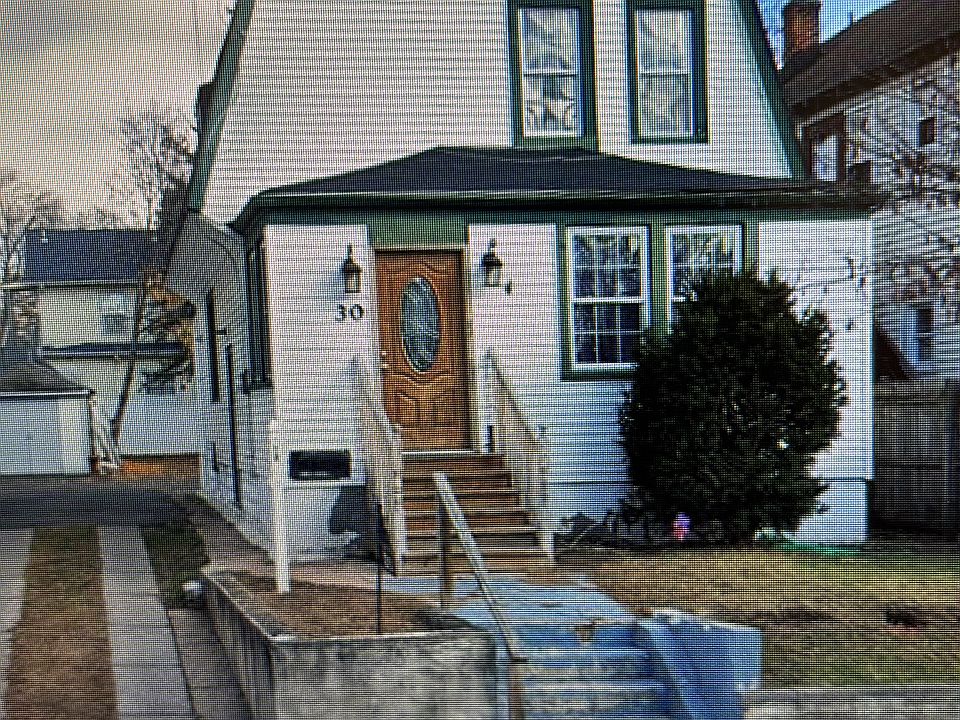 1st image of 30 Jefferson Ave