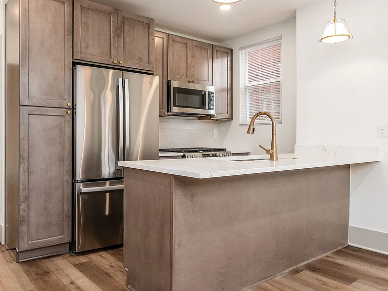 818 S Champion Ave — Photo 13