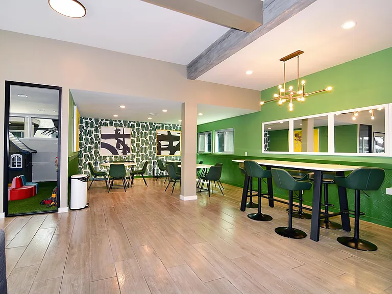 Olive Tree Apartments — Photo 6