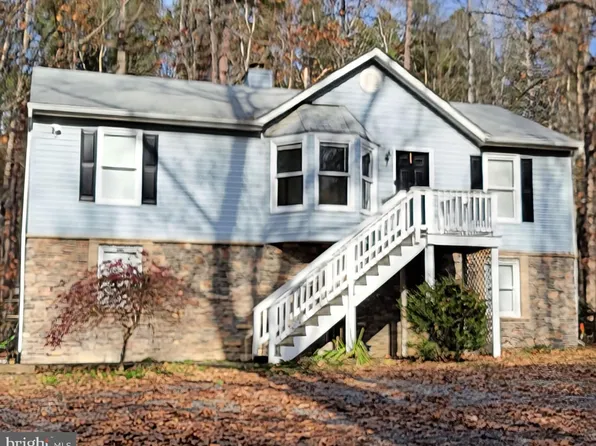 137 Waring Dr, Ruther Glen, VA 22546