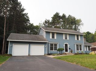1105 Edinborough Dr, Muskegon, MI
