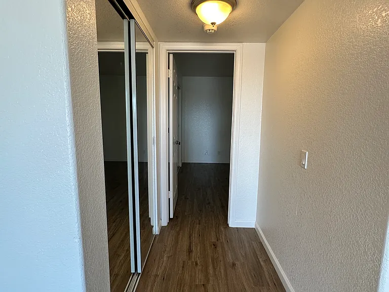 2798 N Junipero Ave #4 — Photo 11