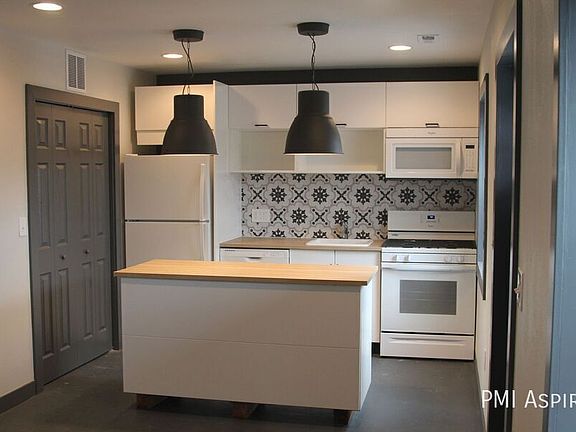 5th image of 6215 W 53rd Ave #B