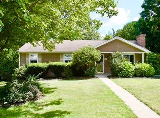 26 June St, Dudley, MA 01571