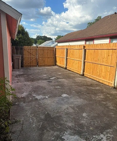 596 Swallow Ct — Photo 12