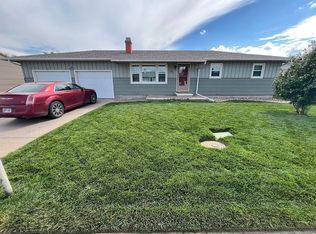 11 Prairie Dr, Ness City, KS 67560