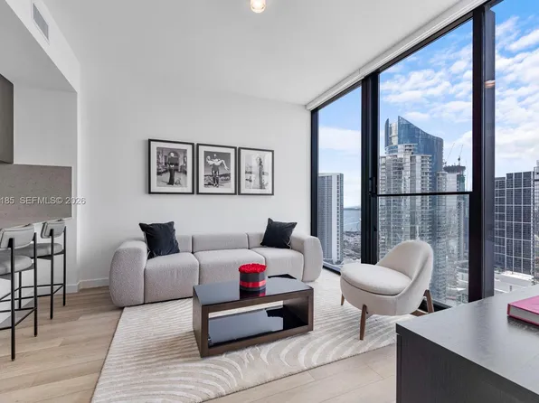 20 NE 11th St #4309, Miami, FL 33132