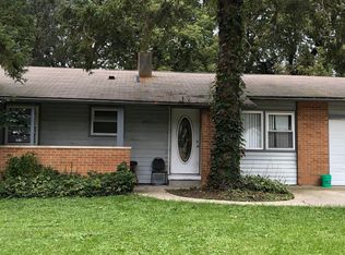 7405 Birch St, Crystal Lake, IL 60014