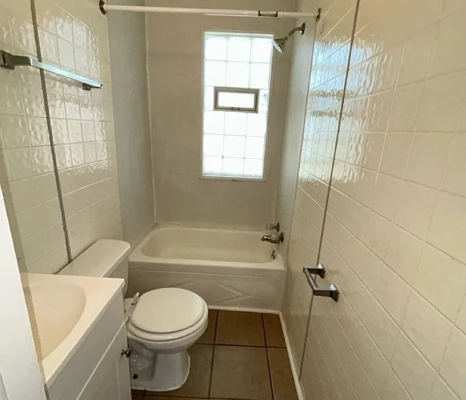 417 N Adams St #2 — Photo 11