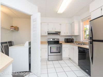 6155 NW 186th St APT 202, Hialeah, FL, 33015