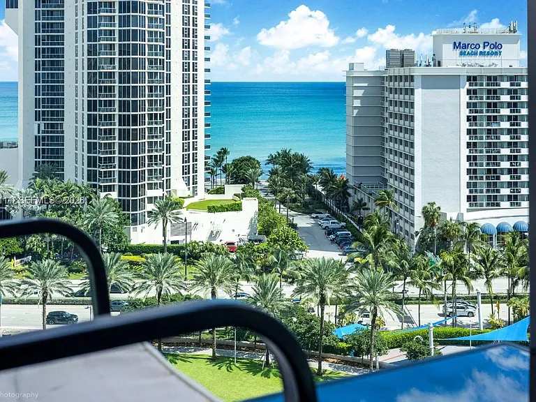 19370 Collins Ave #1419 — Photo 7