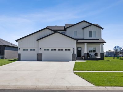 10128 Concord Dr, Horace, ND, 58047