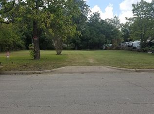 605 E Jefferson St, Waxahachie, TX 75165