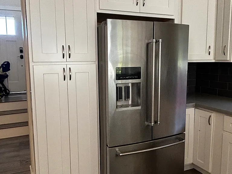 840 Civic Center Dr — Photo 14