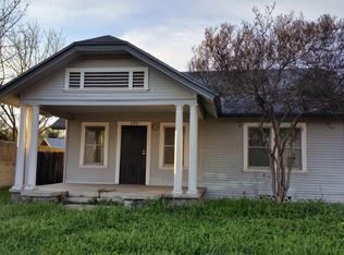 580 E 11th St, Reedley, CA 93654