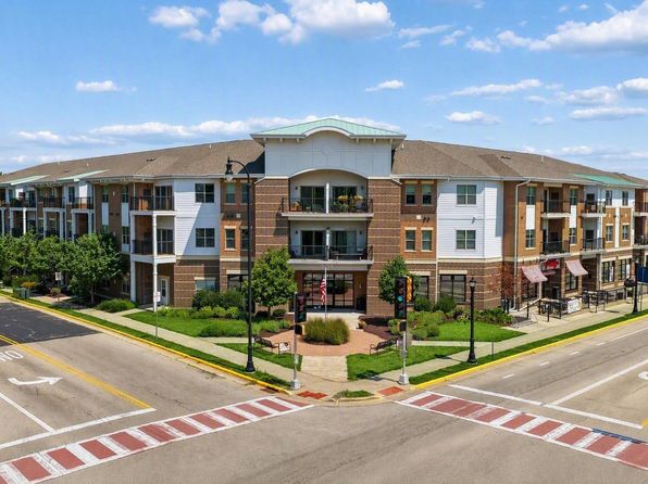 301 E Main St APT 228