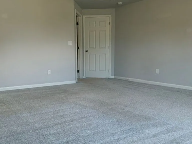108 Emmitt And Angies Dr — Photo 14