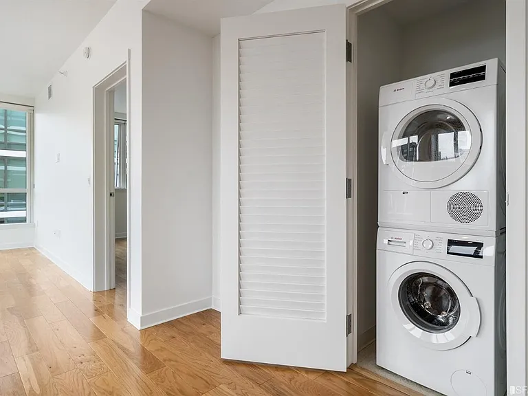 1688 Pine St #W1002 — Photo 29