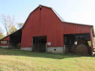 2445 Mine Rd, Mascot, TN 37806