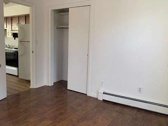 5th image of 103 W Main St #1