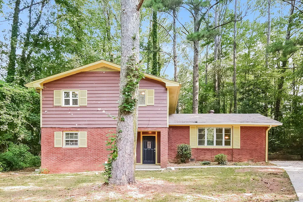 3 bed, 2.5 bath, 1202 sqft, $1,745 — Photo 1