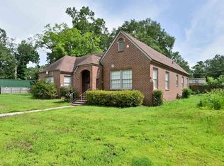 1300 W 28th Ave, Pine Bluff, AR 71603